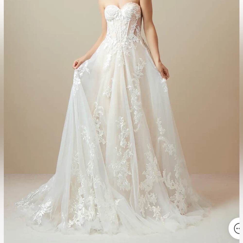 NWT Azazie Aurorie Wedding Dress, Sweetheart Corset Tulle Lace A-Line, Size 4